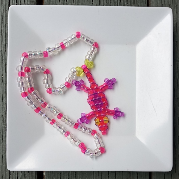 Handmade Beaded Gecko Necklace - Picture 2 of 2